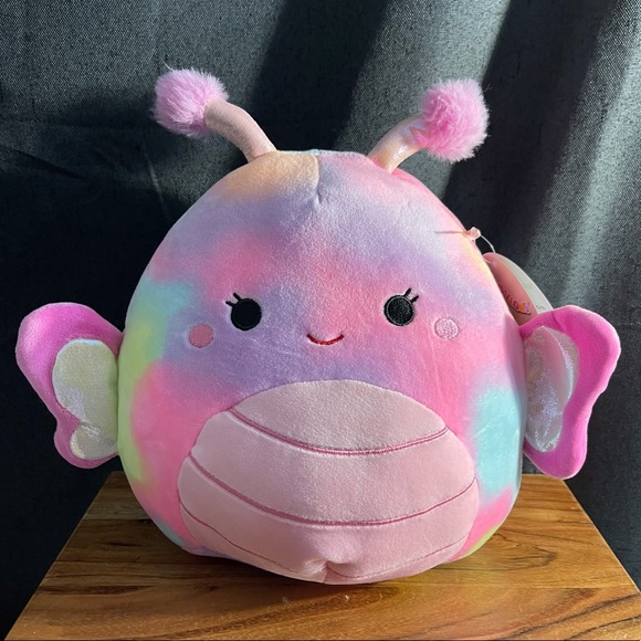 Nwt Iris The Butterfly Squishmallow 